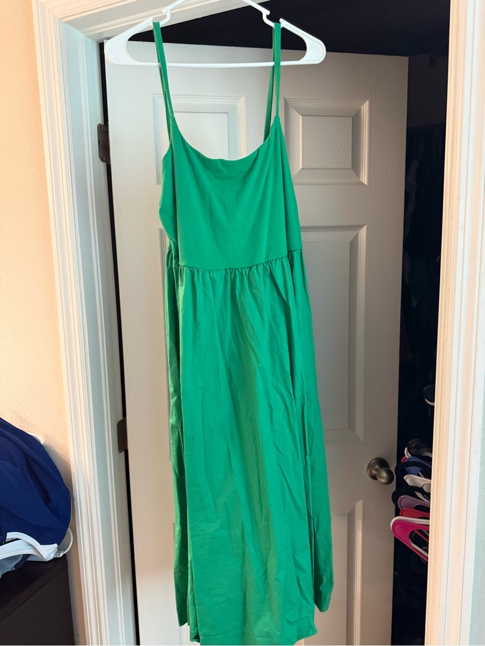 Old Navy Green Spaghetti Strap Maxi Dress